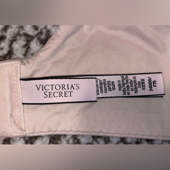 VICTORIA’S SECRET BRAS BEIGE SIZE 34DDD - Picture 13 of 17